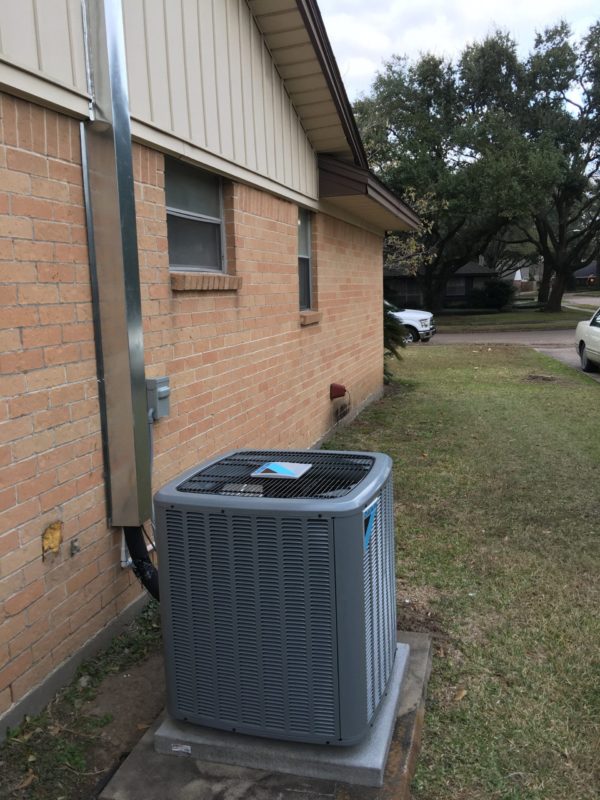 outdoor ac unit