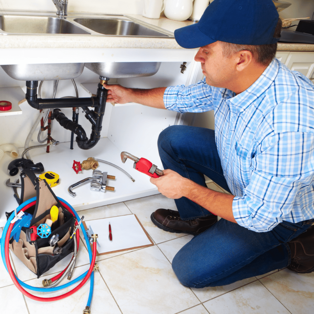 Houston plumber providing kitchen plumbing services